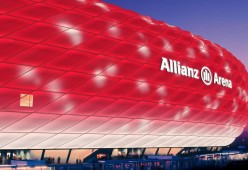 开云官网APP下载-18岁票王+涅槃王者领衔！FIFPRO年度最佳11人揭晓，技术流统治足坛